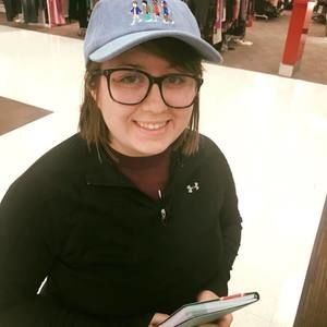 Meet your Posher, Lana